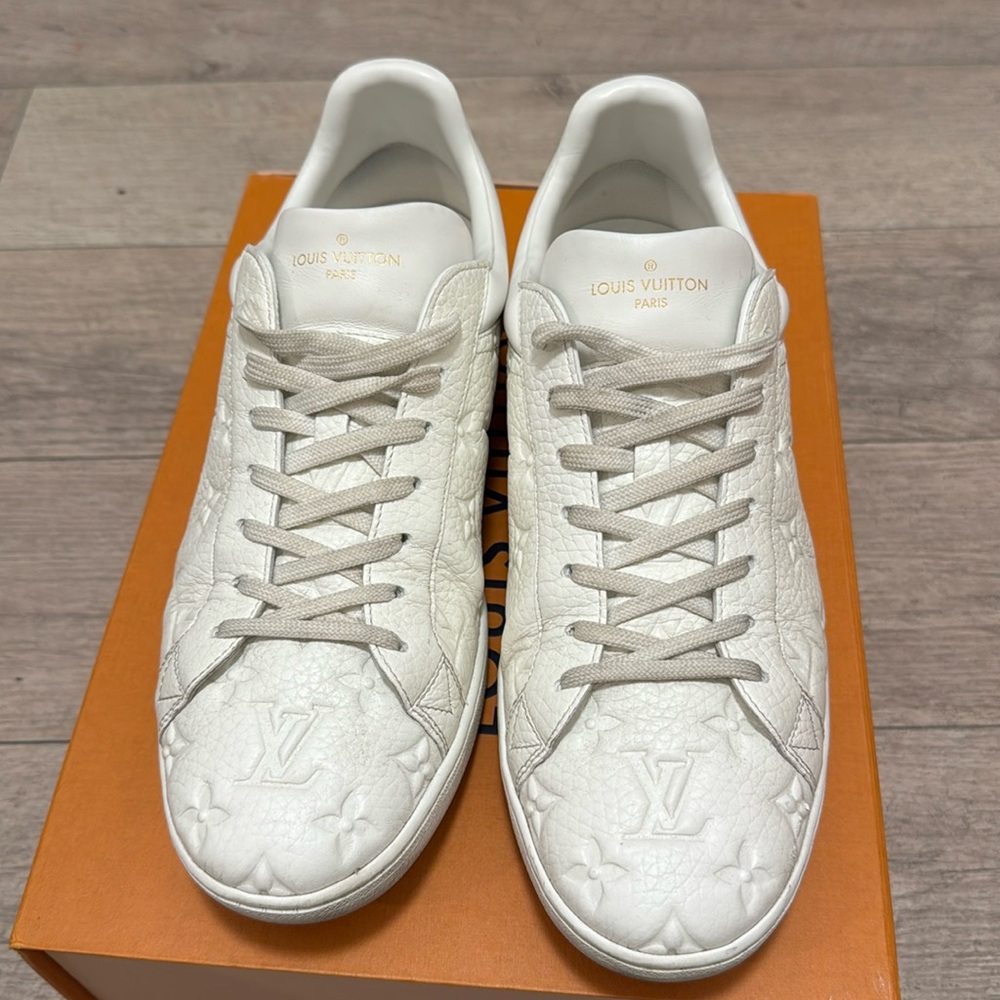 Men’s Louis Vuitton sneakers